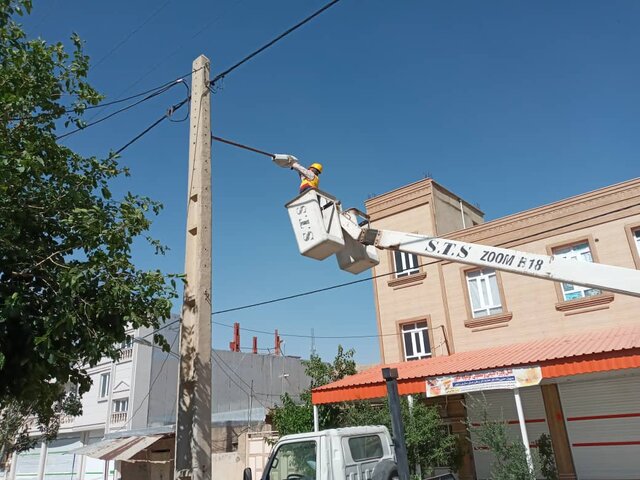 بیست و دومین مانور جهادی مدیریت بحران و نهمین اقدام فراگیر برق ایلام برگزار شد