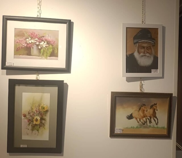 نمایشگاه نقاشی «حجم سبز» در ایلام