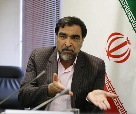 رئیس دانشگاه سمنان: دکتر عادل آذر مرد علم و اخلاق بود رئیس دانشگاه سمنان: دکتر عادل آذر مرد علم و اخلاق بود