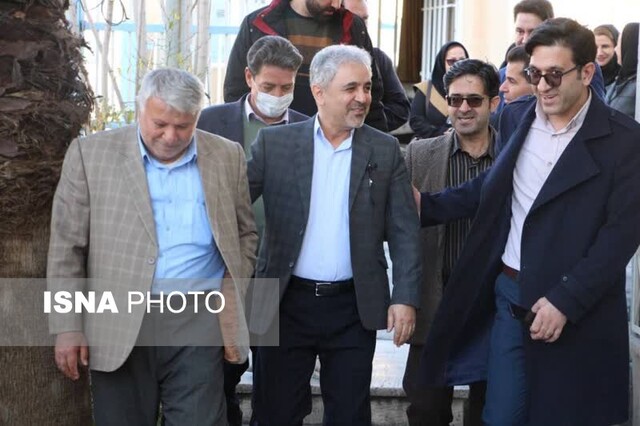 بدون هیچ ملاحظهای دنبال حل مشکلات حوزه سلامت هستیم