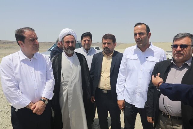 به‌دنبال فراهم‌سازی زیرساخت لازم برای جذب سرمایه‌گذاران هستیم