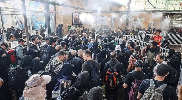 تردد بیش از ۳.۶ میلیون خودرو در جاده‌های ایلام،/ عبور بیش از یک‌میلیون زائر از مرز مهران