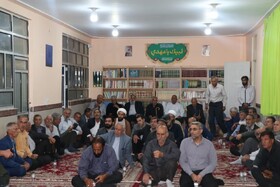 نقش بزرگان در کاهش نزاع‌ها، طلاق، خودکشی و آسیب‌های اجتماعی انکارناپذیر است