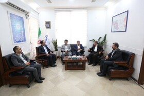 اختصاص ۱۵۰ میلیارد تومان برای کلینیک جامع سلامت زنان ایلام / تصویب سه طرح مهم توسعهای در دیدار نماینده استان با رئیس جهاد دانشگاهی