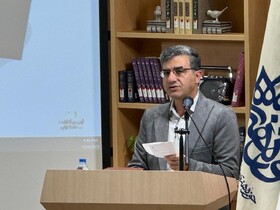 رونمایی از کتب جدید جلیل صفربیگی و تاکید بر تقویت زبان کردی