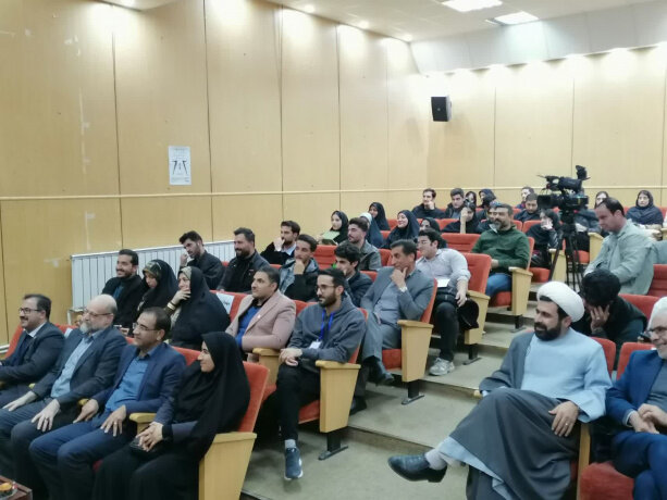 اختتامیه مرحله استانی چهاردهمین دوره مسابقات ملی مناظره دانشجویان ایران در ایلام