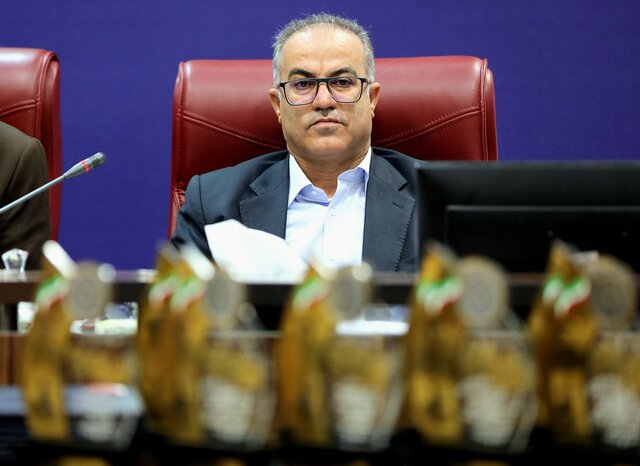 استاندار ایلام: رضایتمندی مردم مهم‌ترین معیار ارزیابی عملکرد دستگاه‌هاست