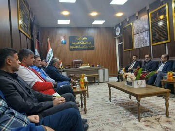 واگذاری مدیریت انتقال و توزیع کمک‌های بشردوستانه عراق به هلال‌احمر ایلام در بغداد