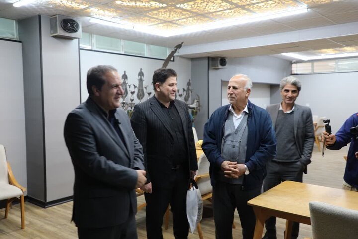 بازدید نوروزی استاندار ایلام از مراکز اقامتی/اسکان بیش از ۲۵ هزار مسافر در استان