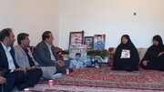 استاندار ایلام: خانواده‌های شهدا سرمایه‌های معنوی انقلاب اسلامی هستند
