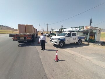 استقرار کامل پلیس‌راه در محورهای ایلام برای خدمت‌رسانی به زائران اربعین
