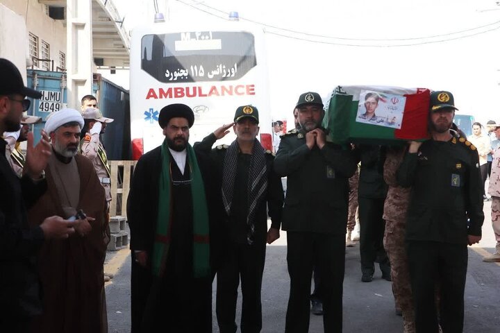 ورود پیکر ۵ شهید ایرانی حملات آمریکا و عربستان به کشور از مرز مهران