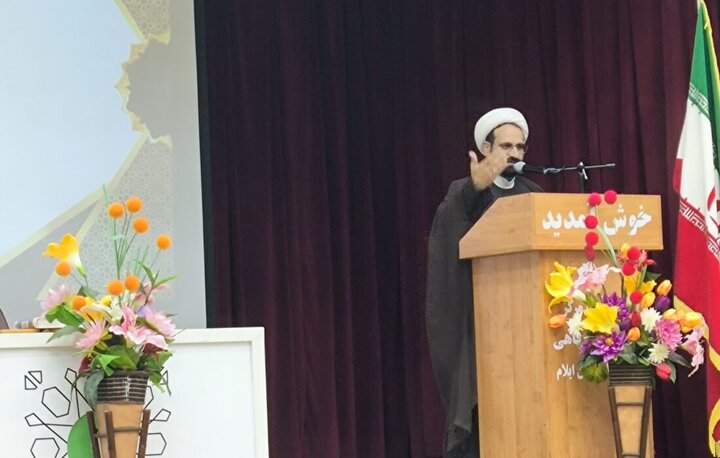 وقف مشارکتی «حبالحسین» برای احداث نیروگاه خورشیدی ۱۰۰ کیلوواتی در ایلام