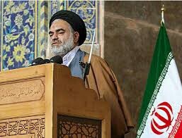 مهدوی: باید دشمن را به عقب نشینی وادار کنیم و او را به ذلت بشانیم