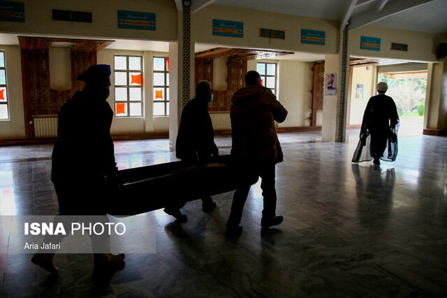 قبر قفل شده و مخفی در باغ رضوان اصفهان نداریم