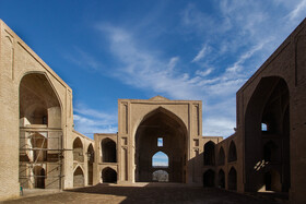 مسجد جامع اردستان - نخستین مسجد جامع دو طبقه ایران