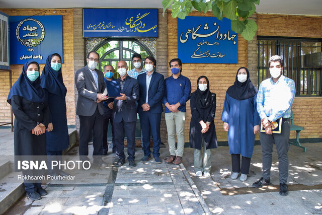 معاون پژوهشی جهاد دانشگاهی واحد اصفهان، جهادگر نمونه کشوری شد