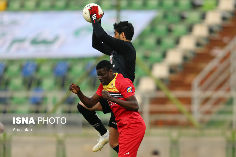 Foolad FC,The masterpiece of Foolad FC in Isfahan City against Sepahan