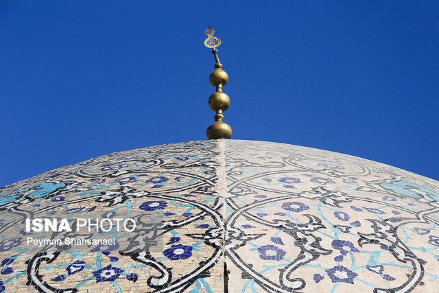 مرمت گنبد شیخ لطف‌الله با حاشیه شروع شد!