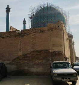 برخورد تاریخیِ مزدا با مسجد!