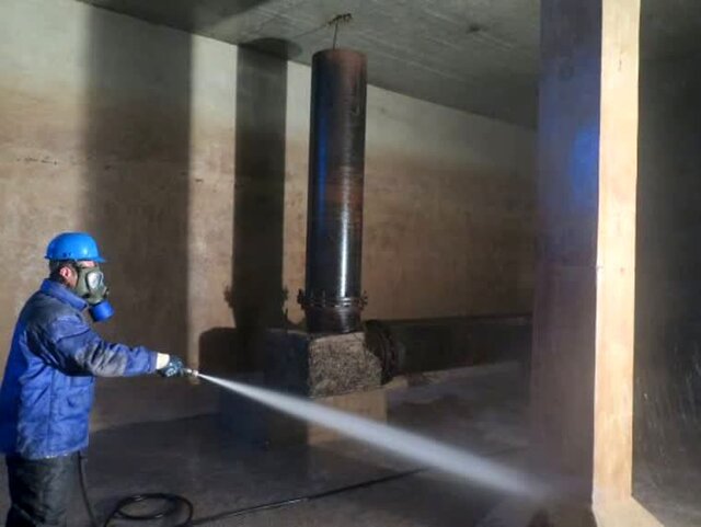 شستشوی ۶۳۰ هزار مترمکعب مخازن آب در استان اصفهان