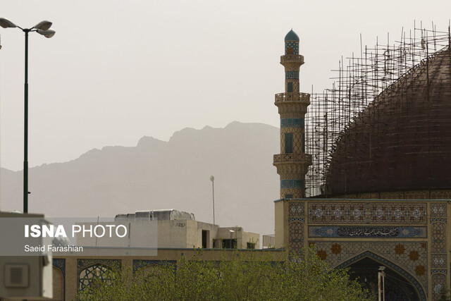 علت بارش گِل در اصفهان چه بود؟