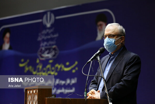 تقدیر وزیر بهداشت از حمایت مالی و تجهیزاتی فولاد مبارکه در کنترل کرونا