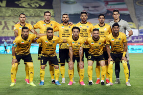 دیدار تیم های سپاهان و پرسپولیس