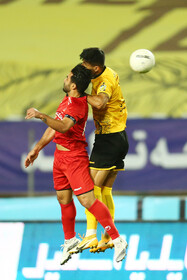 دیدار تیم های سپاهان و پرسپولیس