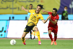 دیدار تیم های سپاهان و پرسپولیس