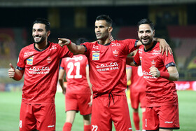 دیدار تیم های سپاهان و پرسپولیس