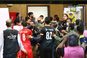 دیدار تیم های سپاهان و پرسپولیس