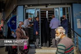 نمی‌توانیم بانک‌ها را تعطیل کنیم