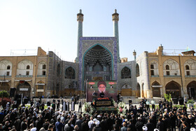 تشییع پیکر مطهر مرحوم آیت الله سید کمال فقیه ایمانی - اصفهان
