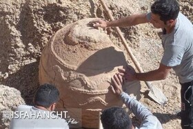 کشف خمره ساسانی در مبارکه