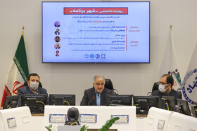 سخنرانی محمد نورصالحی - رییس شورای شهر اصفهان در نشست تخصصی بررسی تجربه برنامه جامع شهر اصفهان در رویداد تخصصی شهر برنامه در سالن شورای شهر اصفهان