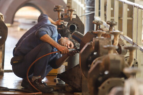 خروج واحد شماره پنج بخاری 320 مگاواتی نیروگاه اصفهان