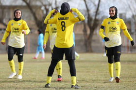 لیگ برتر فوتبال بانوان؛ سپاهان اصفهان - ملی‌پوشان شهرکرد 