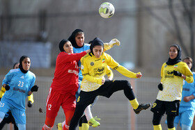لیگ برتر فوتبال بانوان؛ سپاهان اصفهان - ملی‌پوشان شهرکرد 