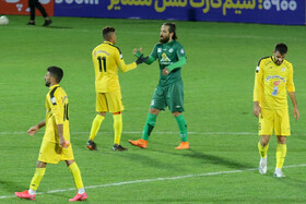 هفته سیزدهم برتر فوتبال، ذوبآهن-فجر شهید سپاسی شیراز