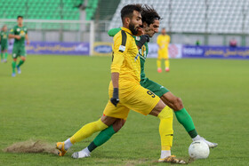 هفته سیزدهم برتر فوتبال، ذوبآهن-فجر شهید سپاسی شیراز