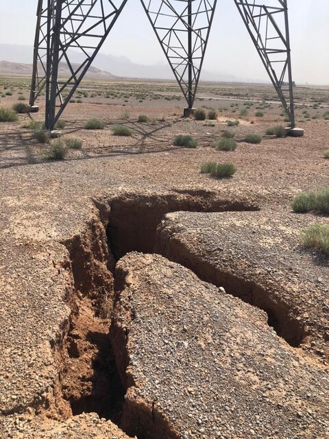 دو خط ریلی اصلی محدوده اصفهان در معرض فرونشستزمین است