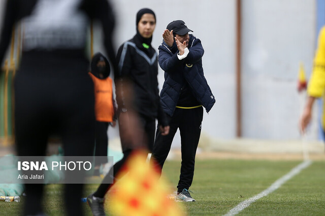 کادر تیم ملی وضعیت باشگاهها را در نظر بگیرند  کادر تیم ملی وضعیت باشگاهها را در نظر بگیرند