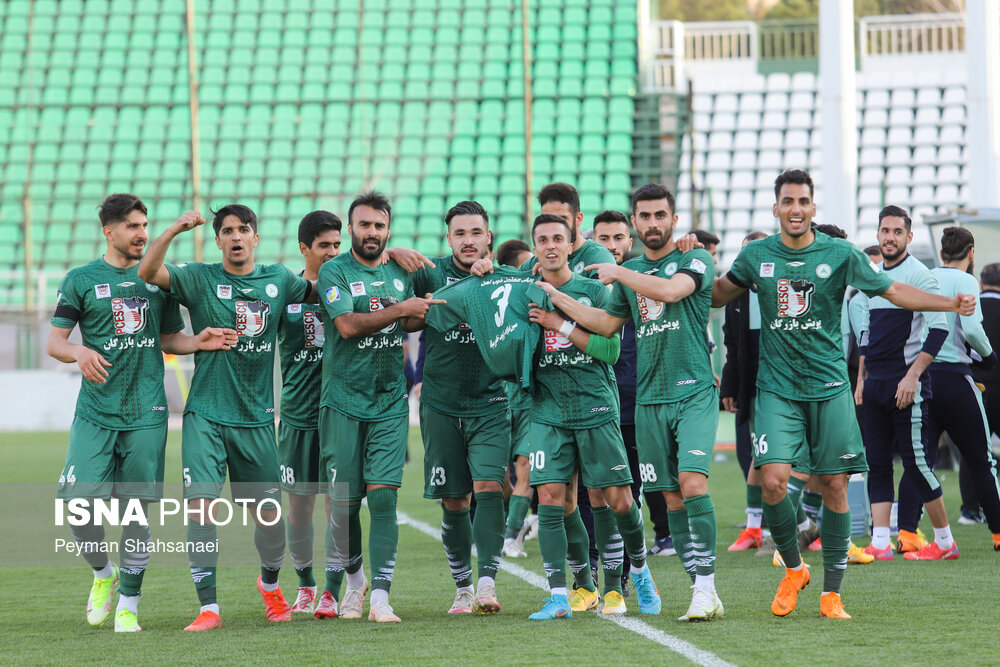 هفته بیستم لیگ برتر فوتبال، ذوب‌آهن – پدیده مشهد