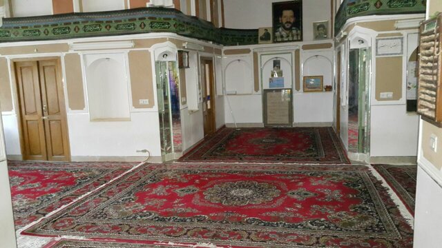 بیت العباس زواره؛ چهارصفه‌ای زیبا و عرفانی
