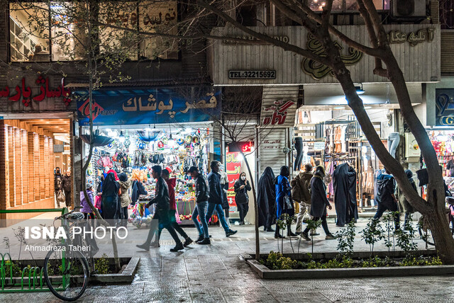 بازار، یک سر و هزار سودا! بازار، یک سر و هزار سودا!