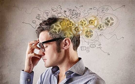 چرا احساس بی‌ارزشی می‌کنیم؟