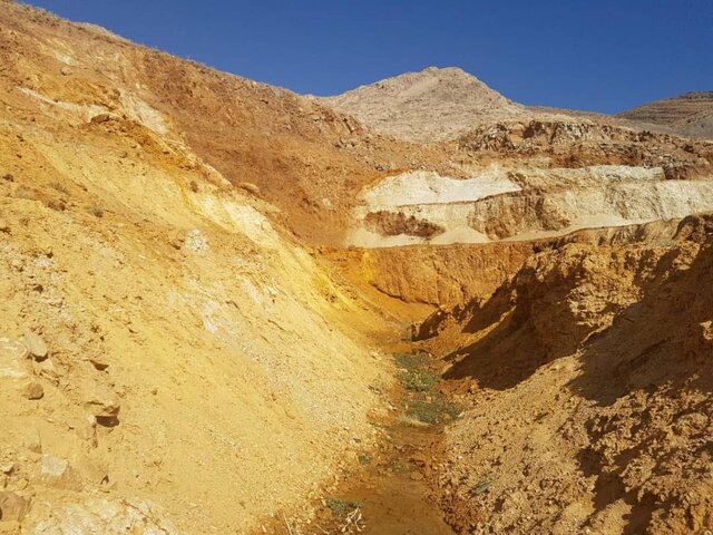 معدن سنگ آهن کامو؛ تعطیل یا فعال؟