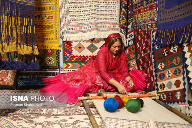 صنایع دستی هنر معاصر نیست صنایع دستی هنر معاصر نیست