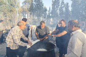 آیین پخت و توزیع ۱۵۰دیگ غذای نذری- مبارکه اصفهان